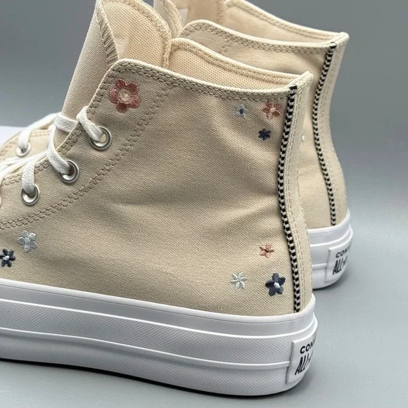 Converse Women's 8 Hi Top Sneakers Platform CTAS Lift Embroidered Flower A14265C - Picture 5 of 15